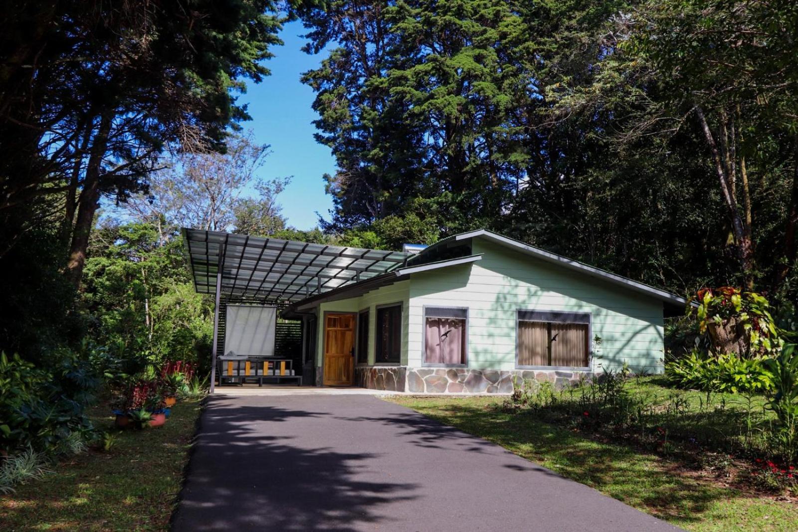 Los Pinos Cabins & Reserve Monteverde Exteriör bild