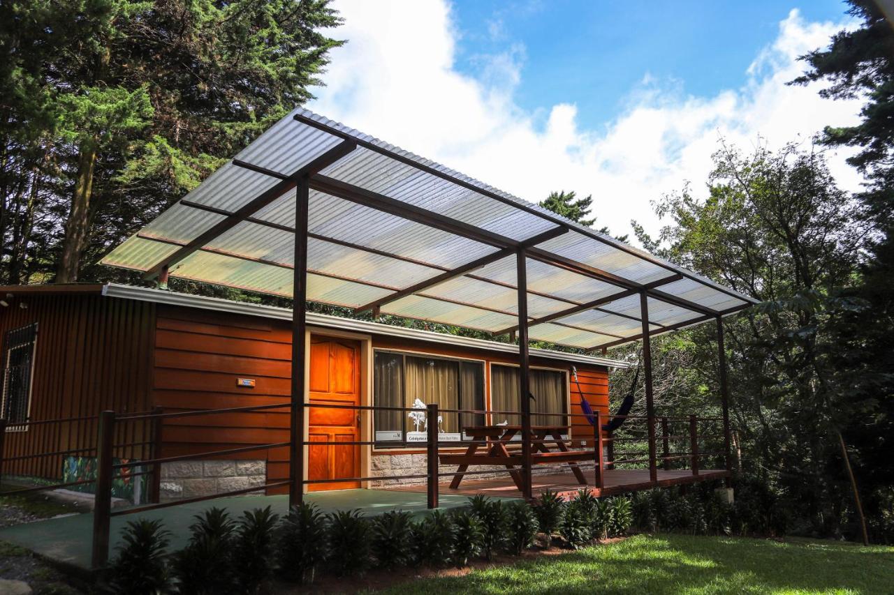 Los Pinos Cabins & Reserve Monteverde Exteriör bild